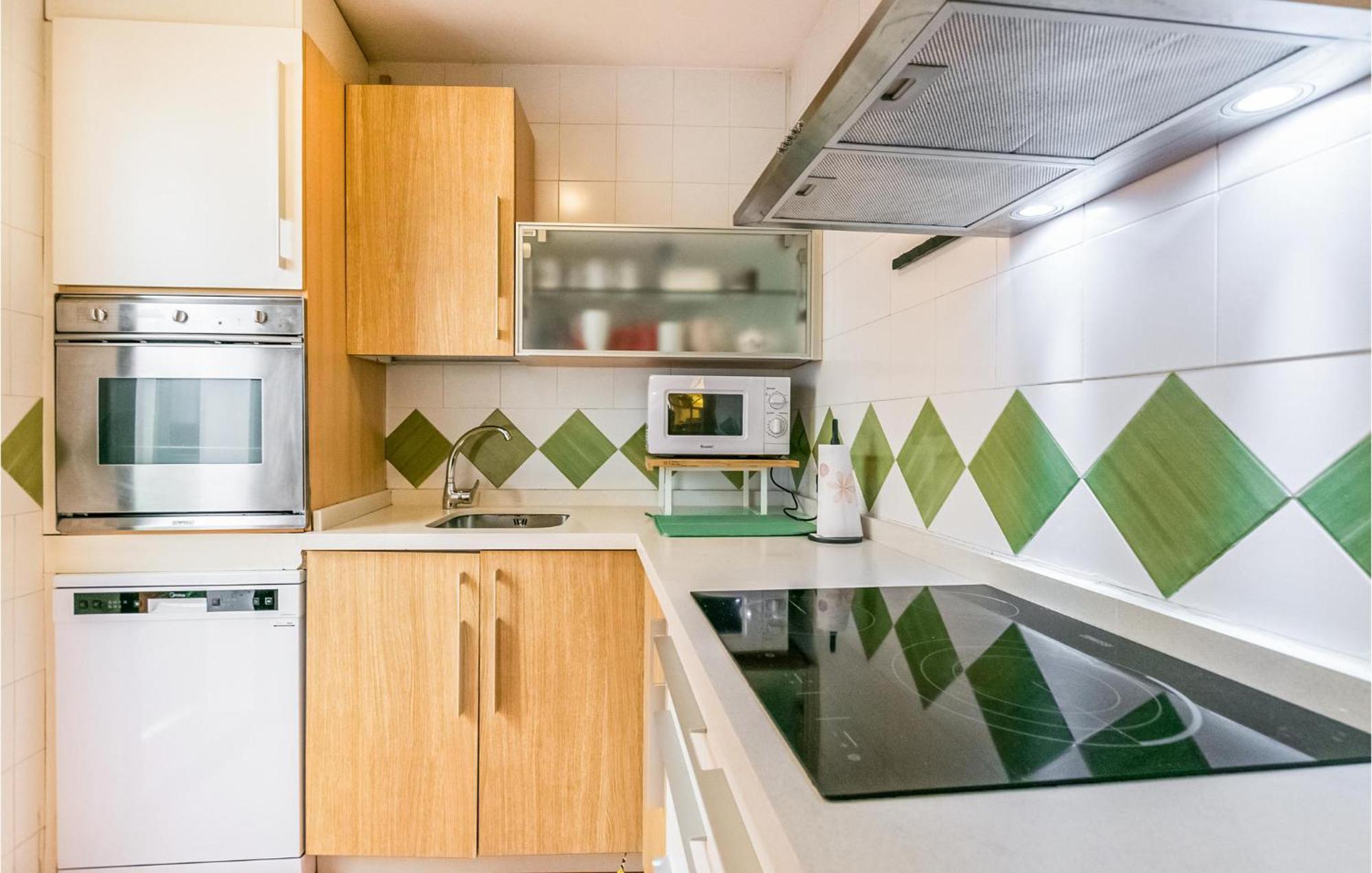 Lovely Apartment In Cordoba With Kitchen Eksteriør billede